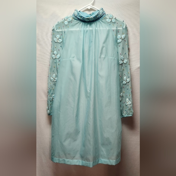 Light green sheer long sleeve Twiggy stand-up Collar Dress applied Decorations. - Picture 1 of 7